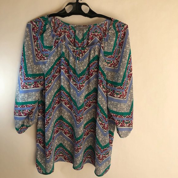 NY Collection - Size Large - Picture 1 of 3